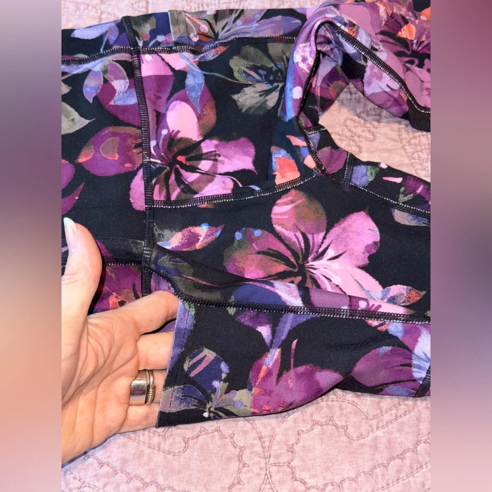 Skechers Leggings - Purple and Black Floral - Picture 5 of 8